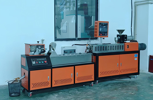 實驗室雙螺桿塑料擠出機