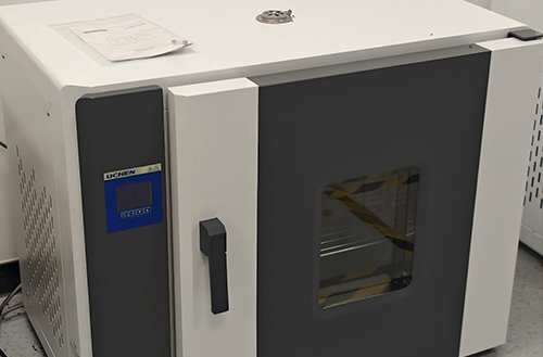 電熱鼓風干燥箱