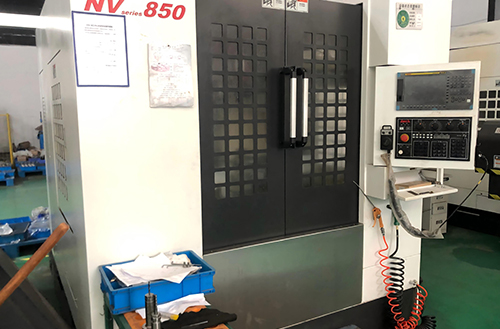 立式加工中心NV-850（配第四軸）